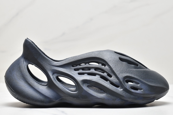 Adidas Yeezy Foam Runner Mineral Blue GV7903